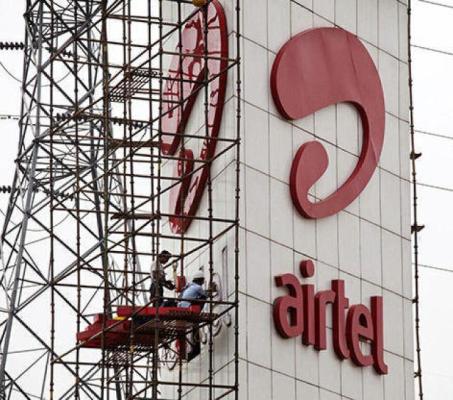 Malawi lawmaker Deliwe Ngoma bemoans poor network services from Airtel and TNM