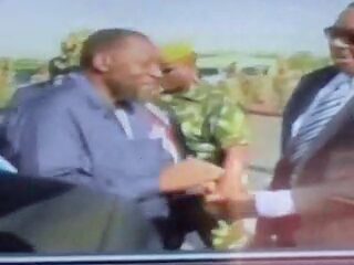 Malawi Pres. Peter Mutharika arrives home with one hand observably not functioning