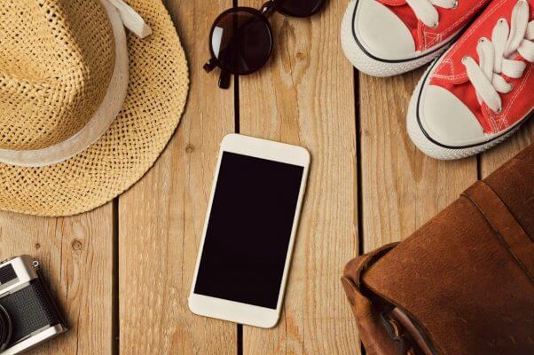 Mobile phones usage: 51% of smartphone owners use them for travel related activities
