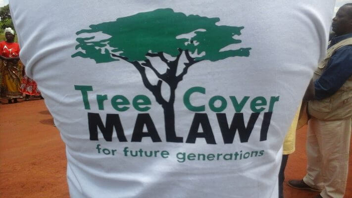 Mlakho wa Alomwe central region chapter plants 1,400 trees in Lilongwe