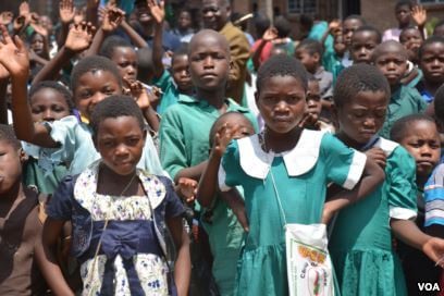 Malawi Outlaws Child Marriage as Mutharika signs constitutional amendment