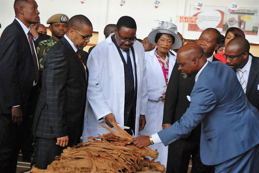 President Peter Mutharika opens 2017 tobacco market season, pleads for fair prices from buyers