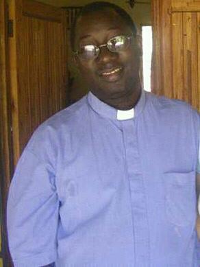 Fr. Andrew Nkhata laid to rest; VP Chilima, former President Bakili Muluzi among thousands of mourners