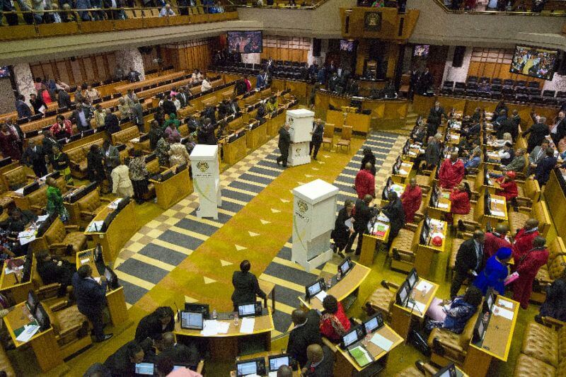 South Africa’s Zuma survives no-confidence vote: Speaker