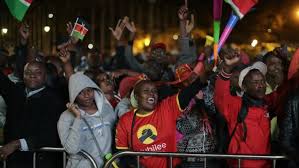 Kenya election: Uhuru Kenyatta defeats Raila Odinga with 54% votes
