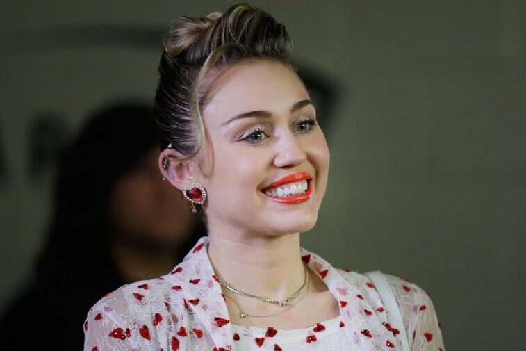 miley-lede