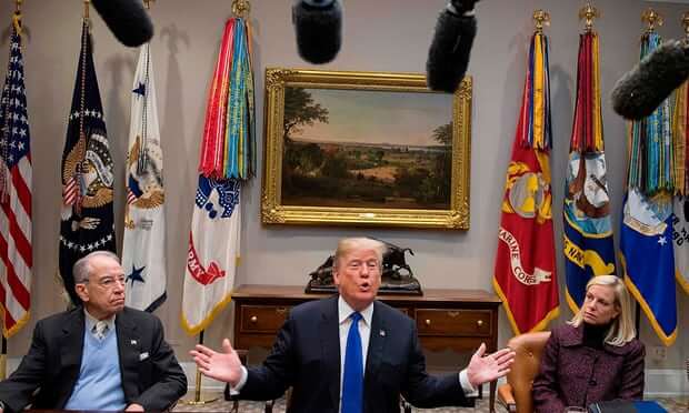Fire and Fury: Inside the Trump White House review – tell-all burns all