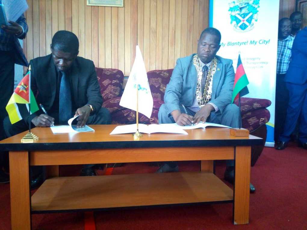 Mozambique in dire need of English teachers; Quelimane City signs MOU with Blantyre Council