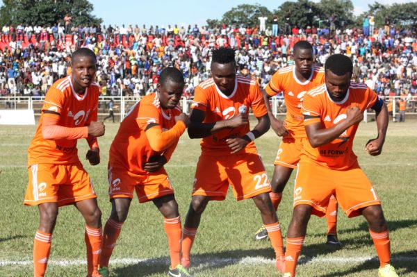 Kamwendo’s spot kick earn Wanderers victory in Airtel Top 8