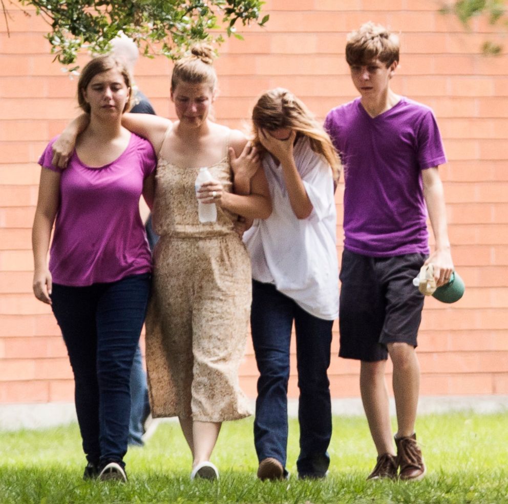 10 dead, 10 wounded in shooting at Santa Fe High School in Texas, explosives found on campus: Officials