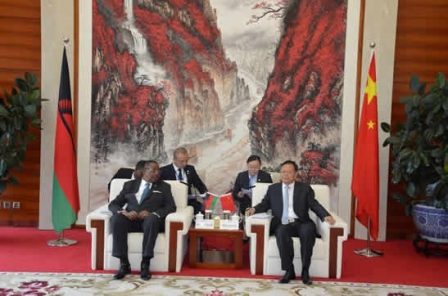 Malawi President Mutharika pushes for coal-fired power plant with China Energy Group