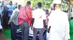 Kuphangira maliro: DPP’s extreme funeral possessiveness is shameful