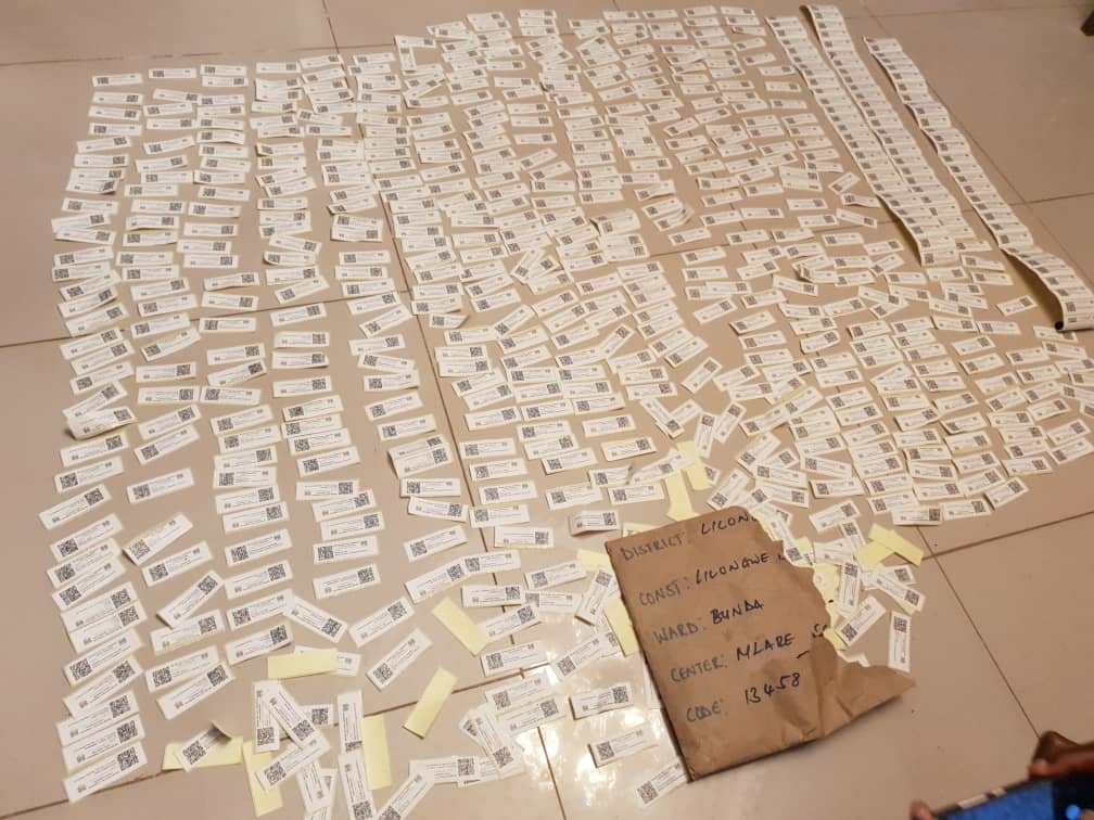 750 Lilongwe voters registration certificates found dumped in Mangochi…..MEC to address the nation