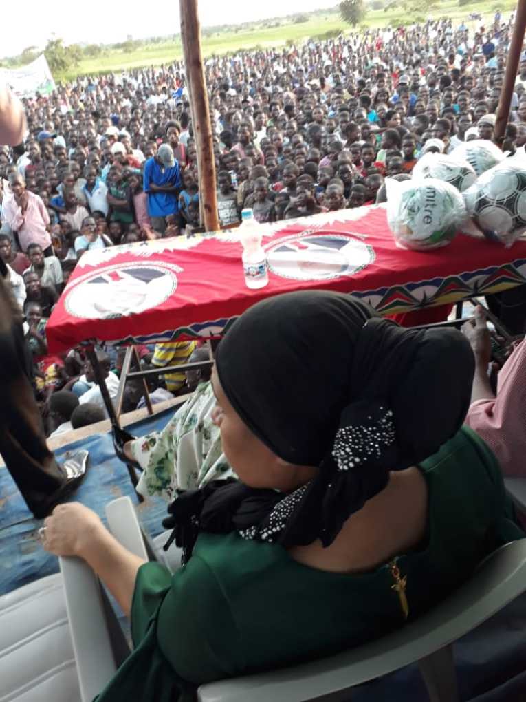 Abida Mia alongside MCP Veep, Officials captivates people of Chikwawa Nkombezi