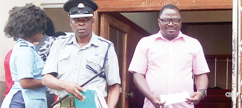 Zomba court reinstates Bon Kalindo’s first count of insulting President Mutharika