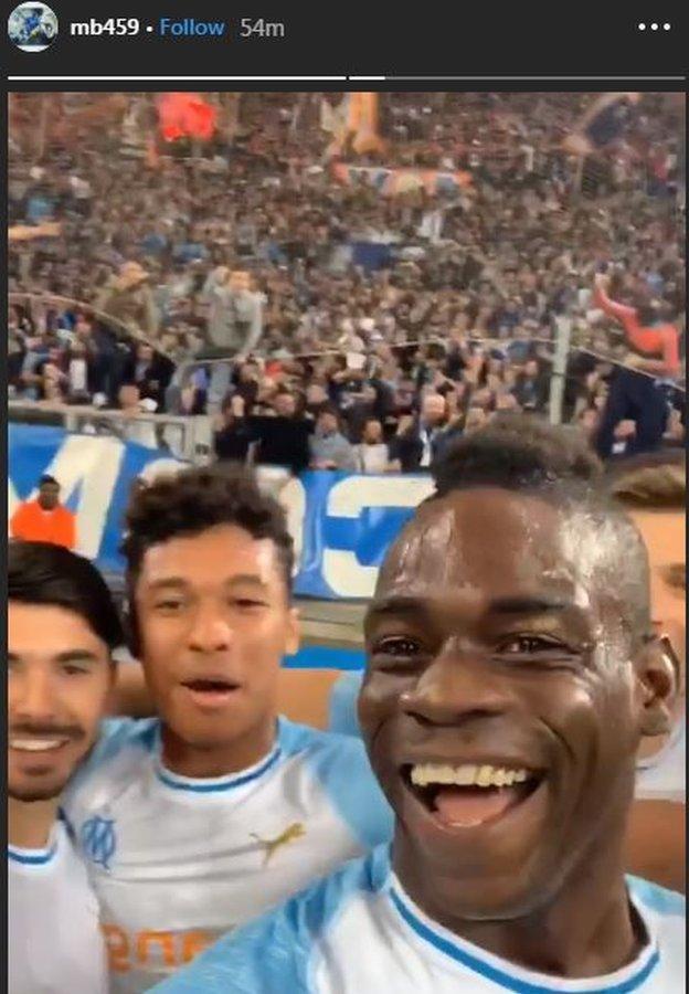 Mario Balotelli films his own goal celebration