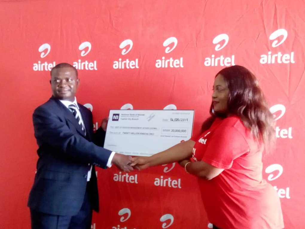 Airtel Malawi bails out Dodma with MK20 million for floods victims