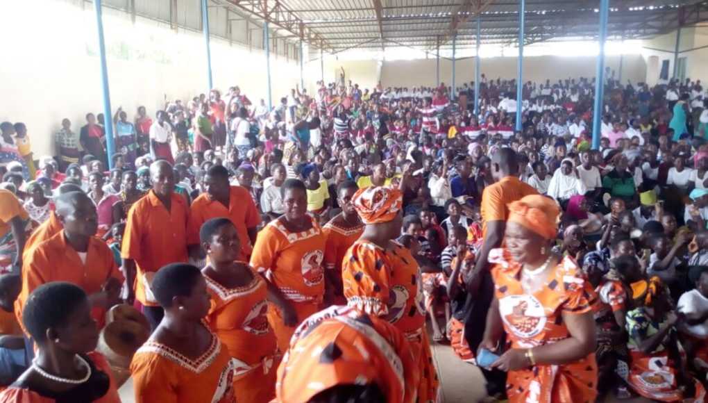 Women paint Karonga Orange…JB inspires fellow women; Road to Malawi’s May 21 polls