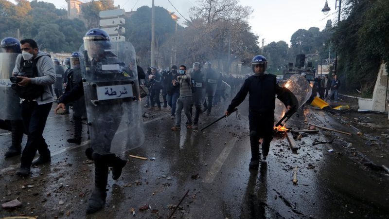 Thousands denounce Algeria President Bouteflika’ bid for fifth term