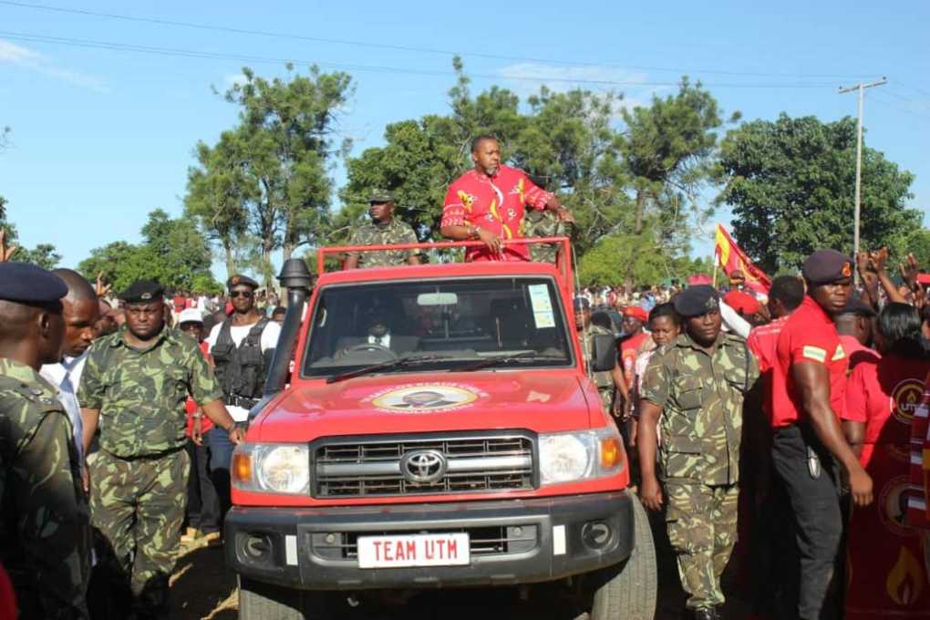 Chilima questions President Mutharika’s wisdom on promotion of 7,000 police officers without readily perks…says elections ploy