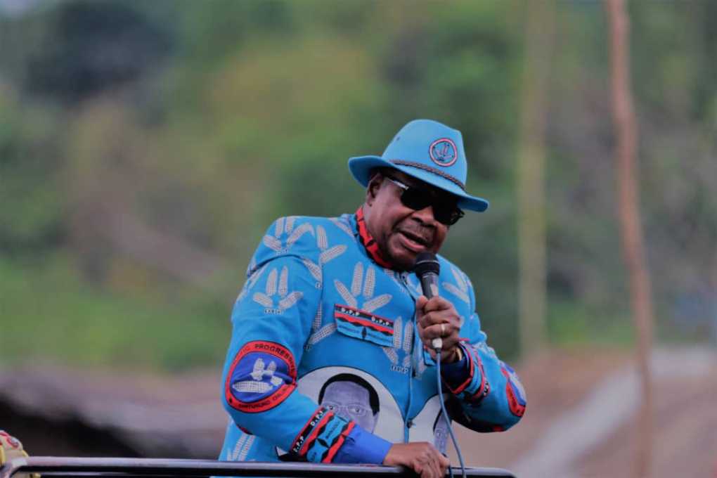 Malawi President Mutharika resumes campaign trail after hours of his illness speculations