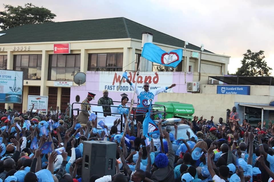 DPP to provide loans to vendors promises APM