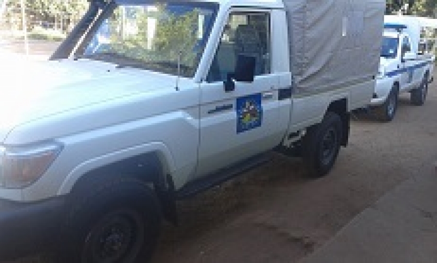 Malawi President Mutharika fulfills pledge for new vehicle at Salima Police