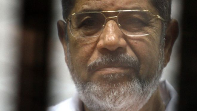 Egypt’s ousted president Mohammed Morsi dies during trial