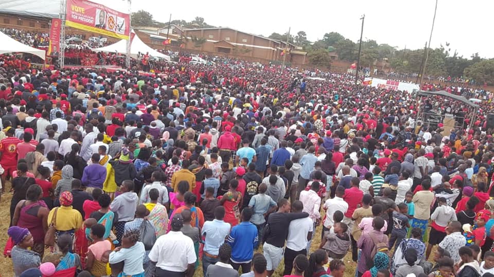 Great exodus in DPP as 61 members defect to UTM in Lilongwe