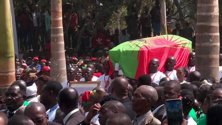 Angola’s former Unita leader Jonas Savimbi reburied after 17 years