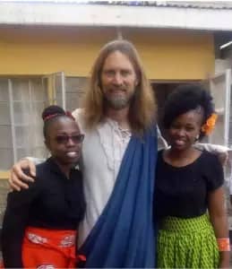 Kenyan Pastor testifies invited Jesus from heaven to come preach in his church