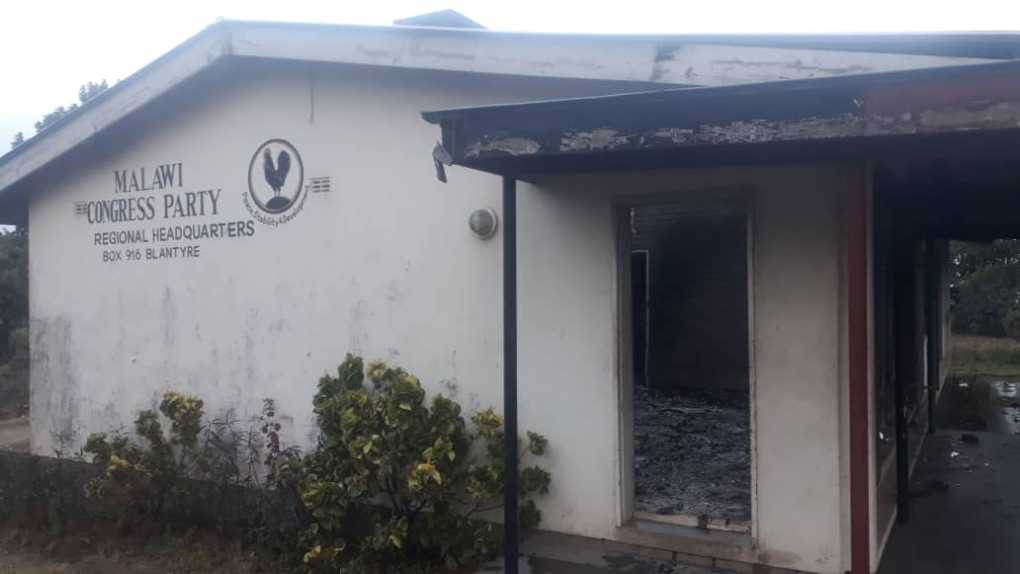 Regime thugs petrol-bomb MCP offices in Blantyre
