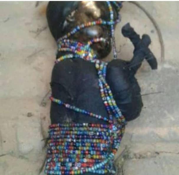 Bizarre! Malawi Finance Minister Mwanamveka shamelessly dropped “Chithumwa” (Magic object) at airport when seeing off Mutharika to UN