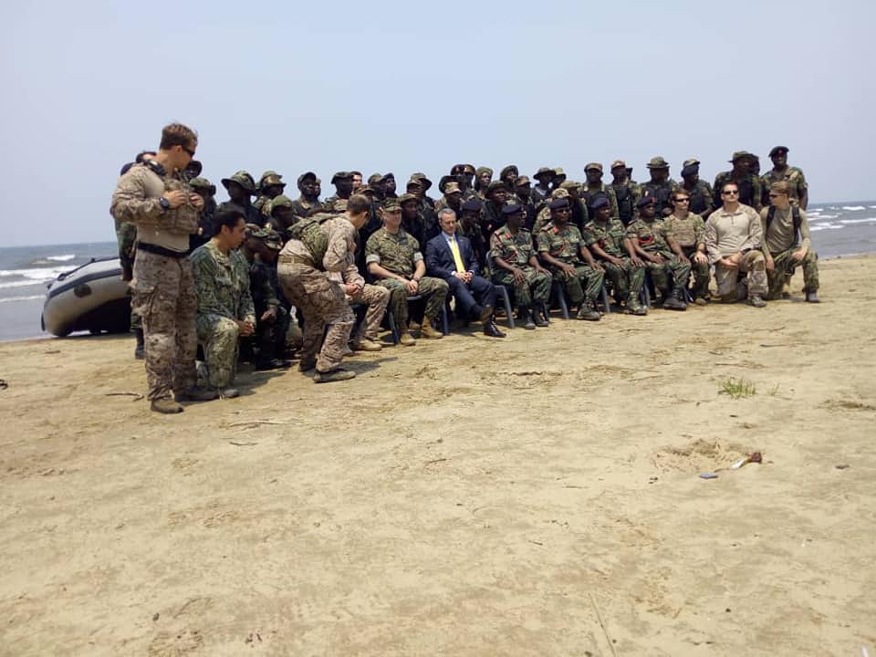 US Navy Seals trains with MDF Maritime forces
