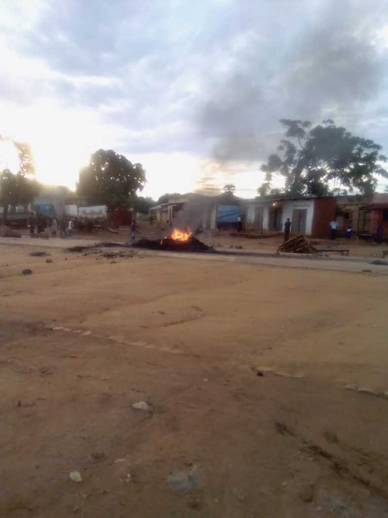 Malawi’s Chitipa residents fight Police over MRA border office