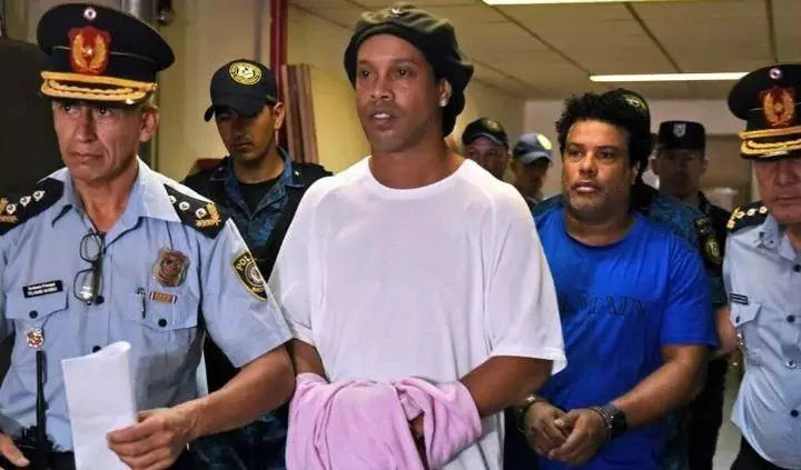 “Ronaldinho was both good on pitch and in bed”-Confesses former girlfriend