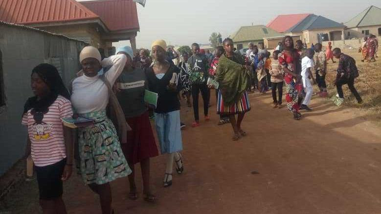 Nigeria’s Jos churches defy govt order on COVID-19 …..Hold services