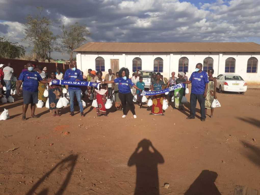 Malawi’s Chelsea WhatsApp group donates at Senti communities in Lilongwe