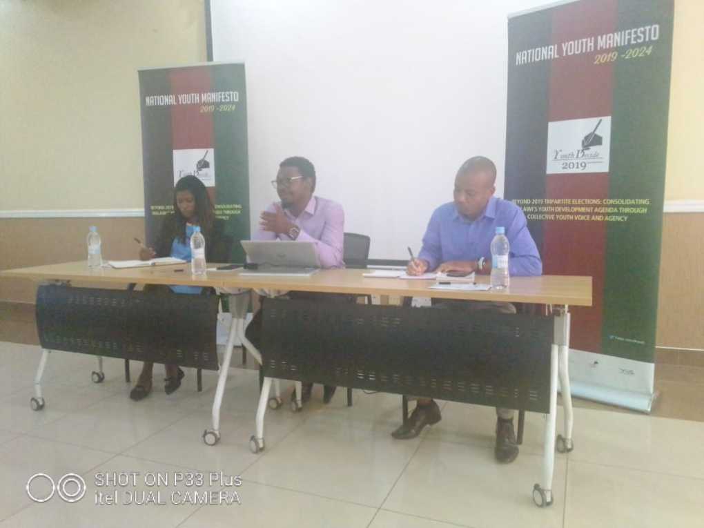 Youth Decide campaign slams Malawi Govt on“shambolic” HSA recruitment exercise