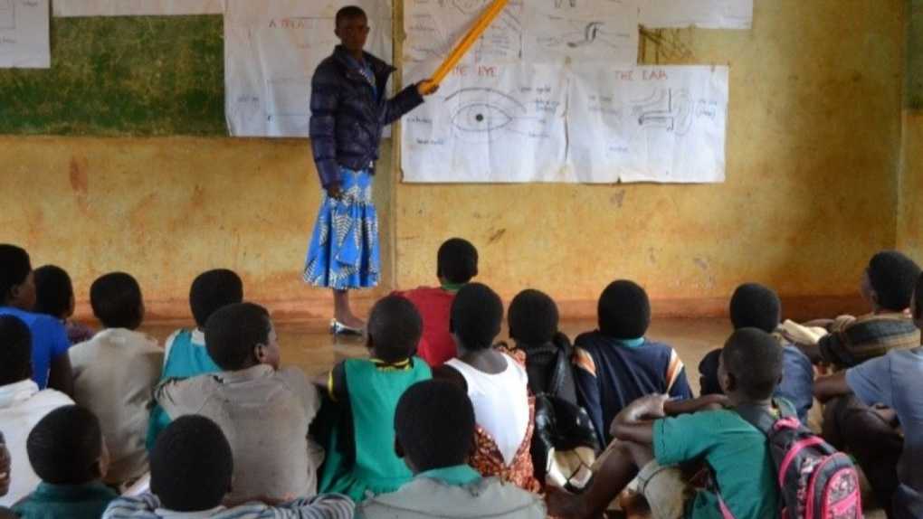 Malawi students in rural areas demand government to reopen schools