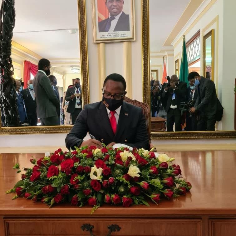 Malawi leader Chakwera gets a thunderous welcome in Zambia: opposition leader Hechilema excited