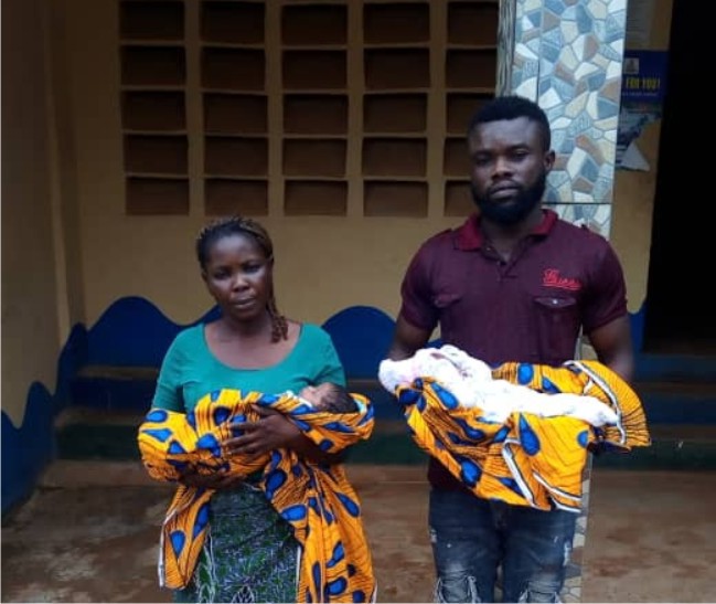 Shame! Nigerian man steals his twin babies from ex-girlfriend..Sells them for N150,000