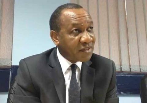 Mpinganjira’s lawyers withdraw case at Supreme Court: Malawi judges’ bribery case hearing soon