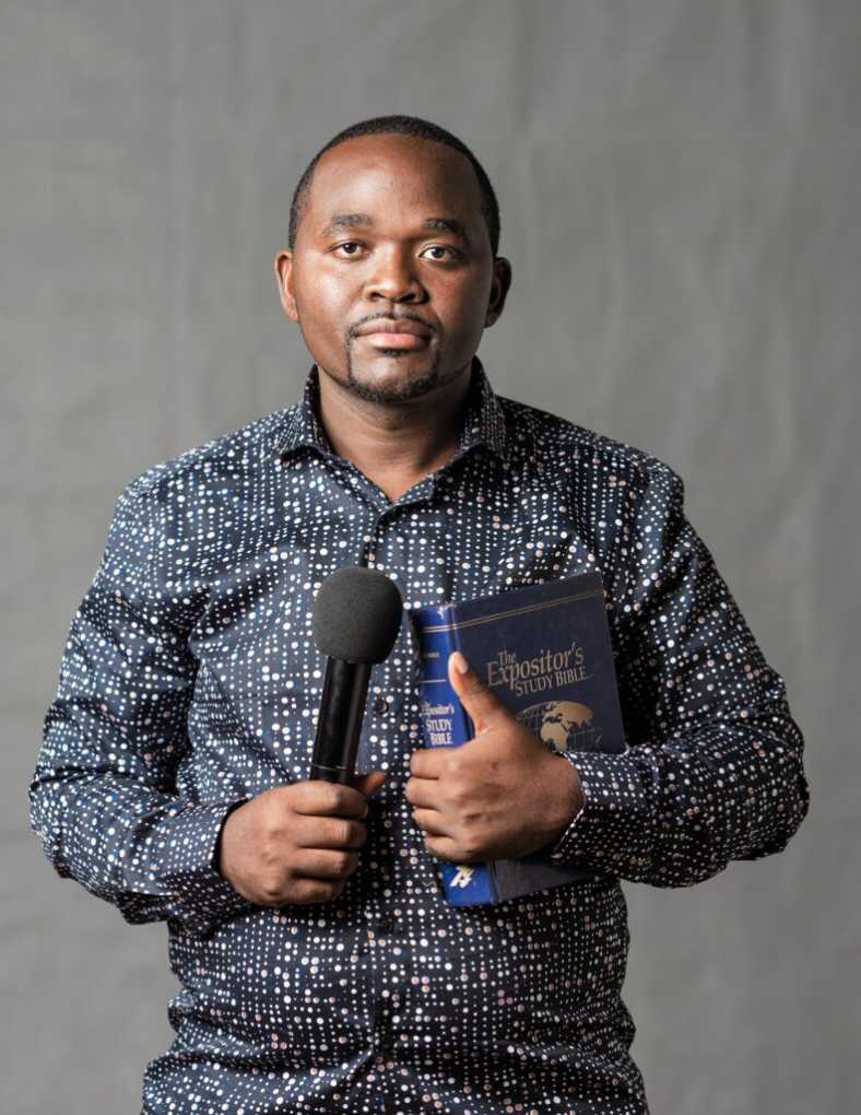 Meet Malawi’s most humble,inspirational spiritual father, Prophet Patson Gondwe
