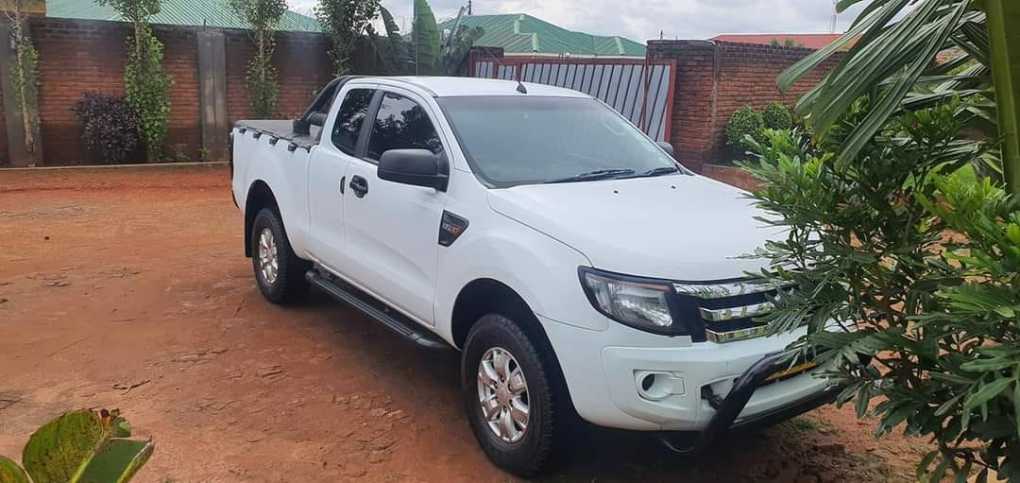 Rare species! Malawian businessman donates ‘Ford Ranger’ towards Covid-19 response