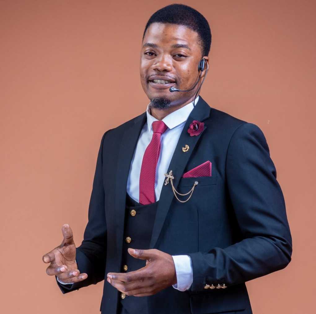Malawi Police arrest prophet Mwenyeheli for inciting violence in Lilongwe over fake prophecy; Prophet Favour cleared
