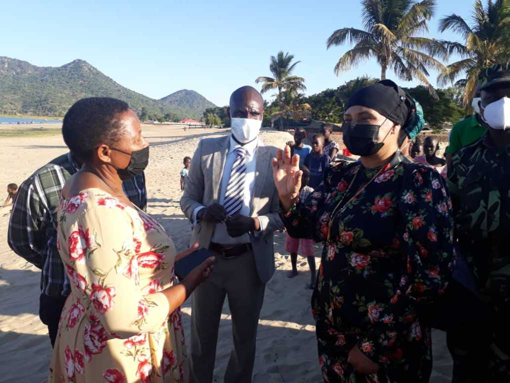 Deputy lands Minister Abida Mia pounces on Lake Malawi shores encroachers; Given 14 days ultimatum