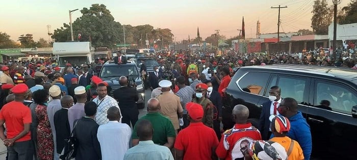 Malawi president  chakwera gets thunderous  welcome  in mangochi