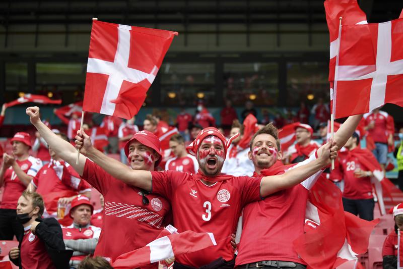Euro 2021: Wales hold Switzerland to 1-all draw