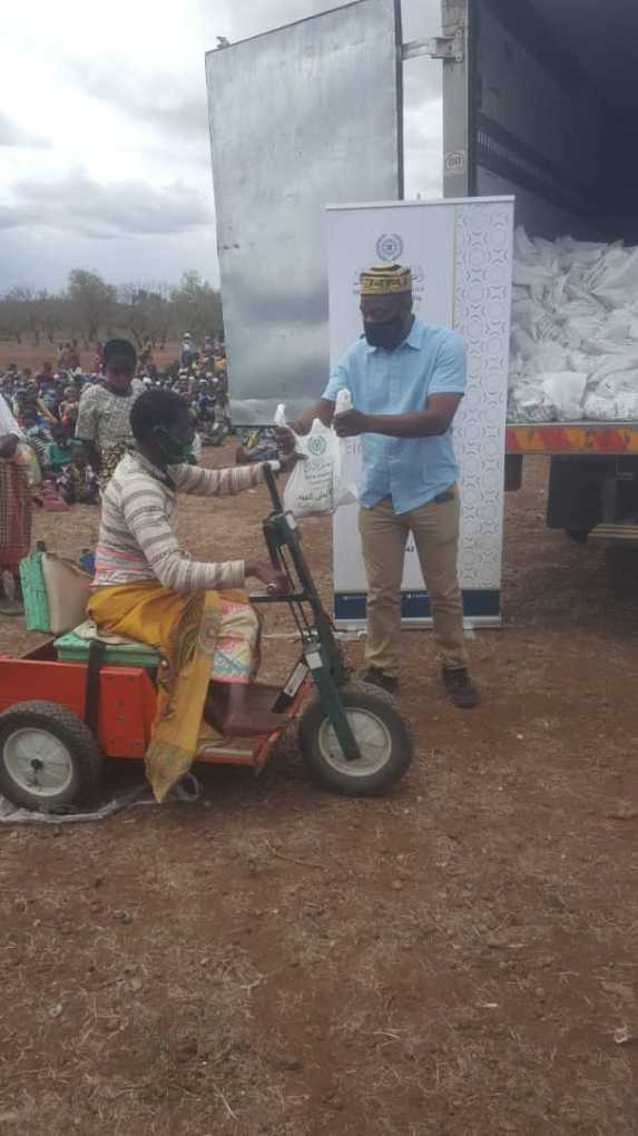 Abida Mia, Muslim World League excite Chikwawa Nkombedzi constituents with five tone meat’ Eid sacrifice